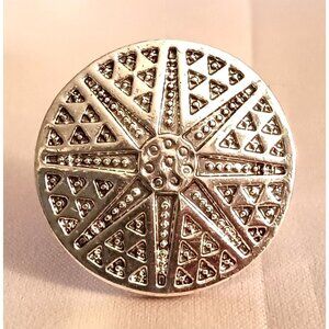 Vintage Adjustable Size 8 Silver Tone Filigree Statement Ring New in Box